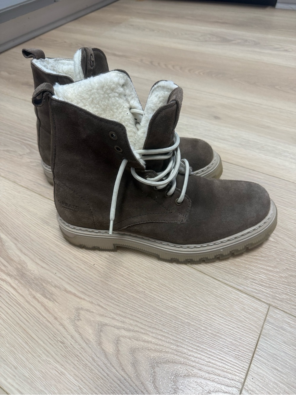 GREATS Bowery Lug Sole Boots Brown Suede Sherpa-Lined Lace-Up Boots Men’s 10